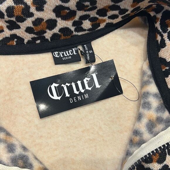 NEW Cruel Denim Cream & Leopard Half Zip Sweater Pullover Womens Sz Small Fleece - Picture 4 of 4